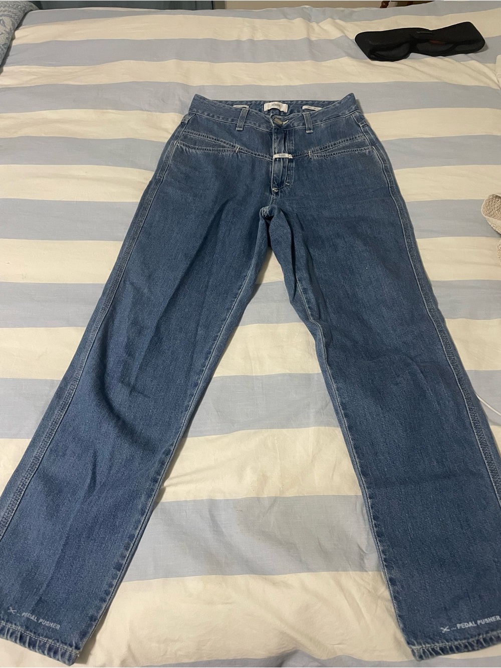 CLOSED denim straight leg jeans